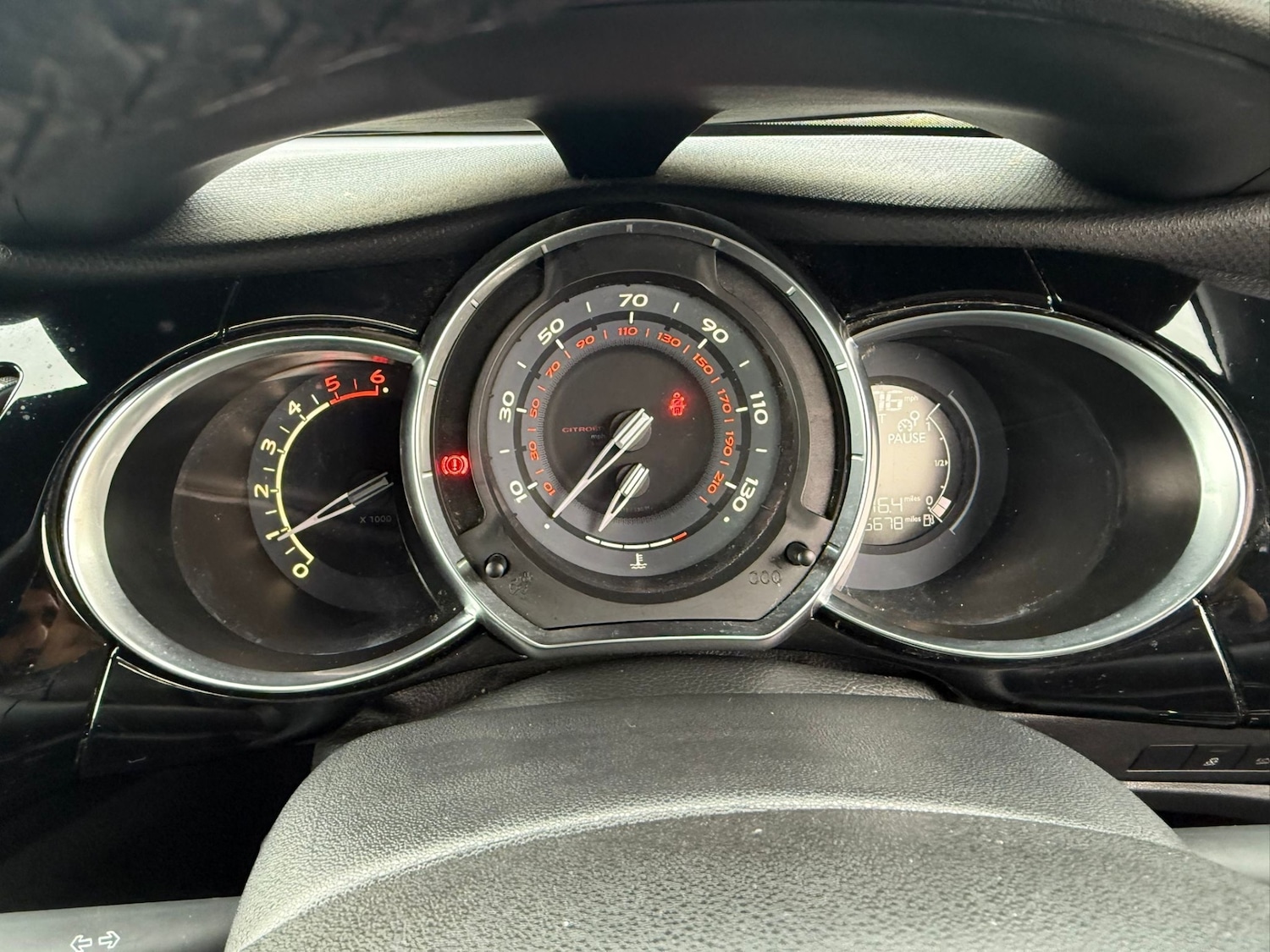 Used Citroen DS3 2014 for sale - 76742275: Photo 16