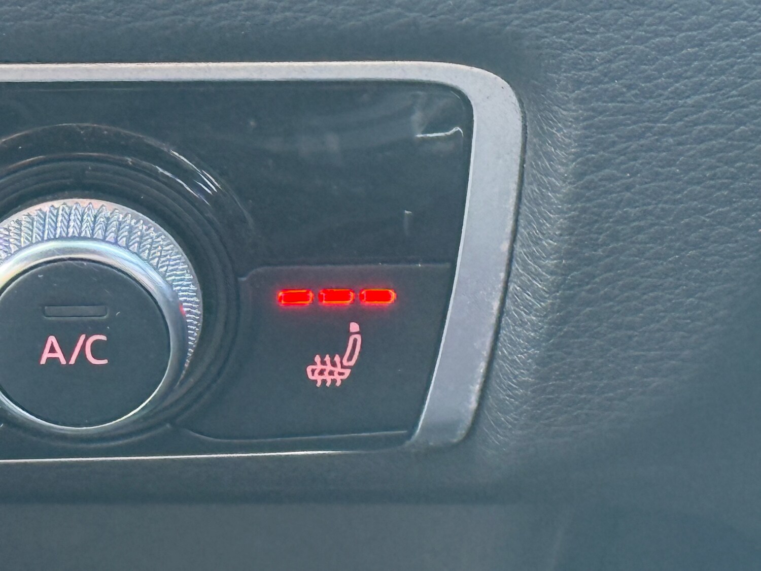 Used Audi A3 2015 for sale - 77947388: Photo 26