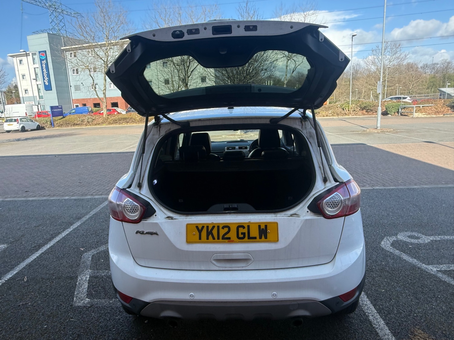 Used Ford Kuga 2012 for sale - 77889221: Photo 11