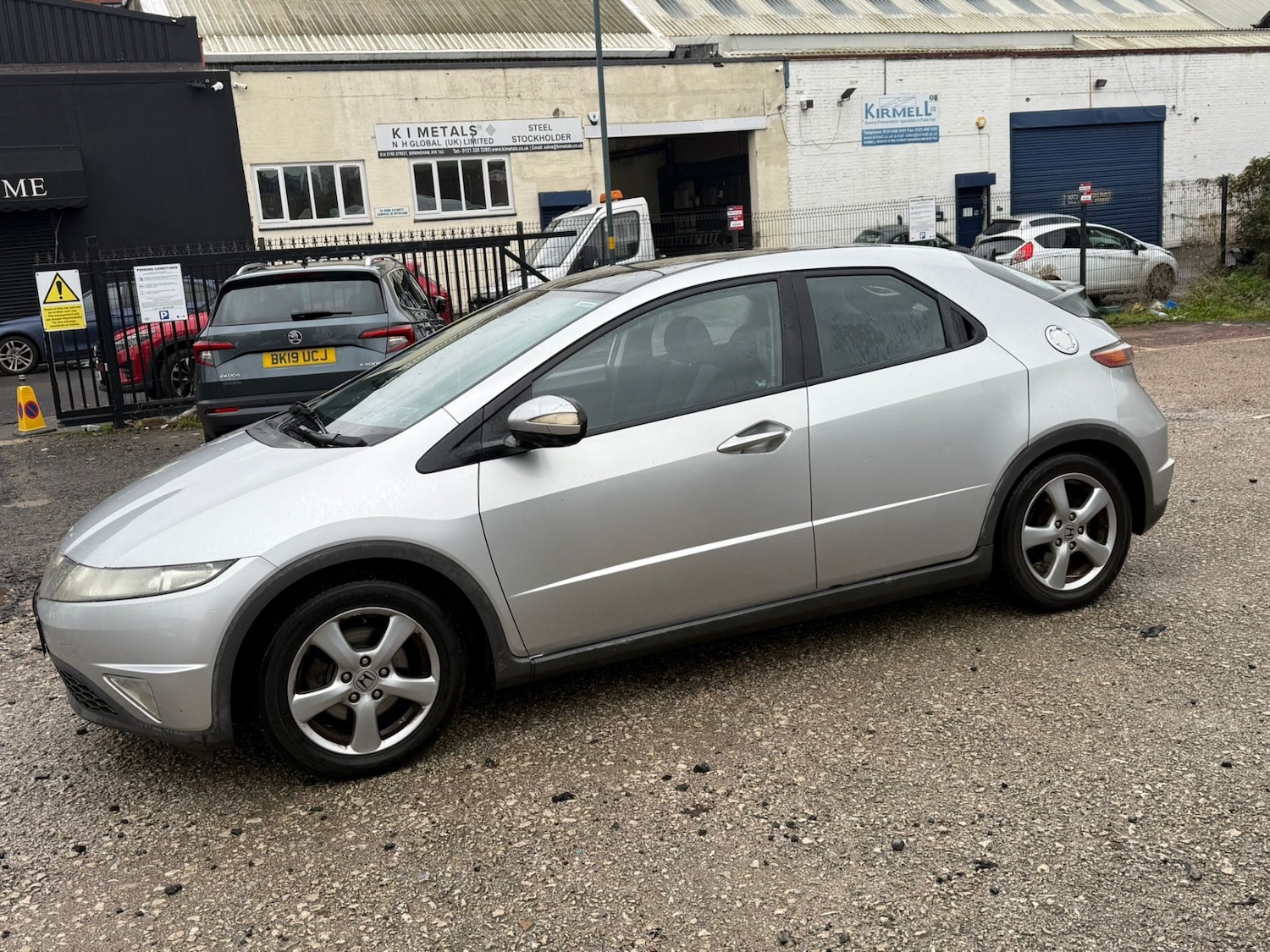 Used Honda Civic 2007 for sale - 76669185: Photo 2