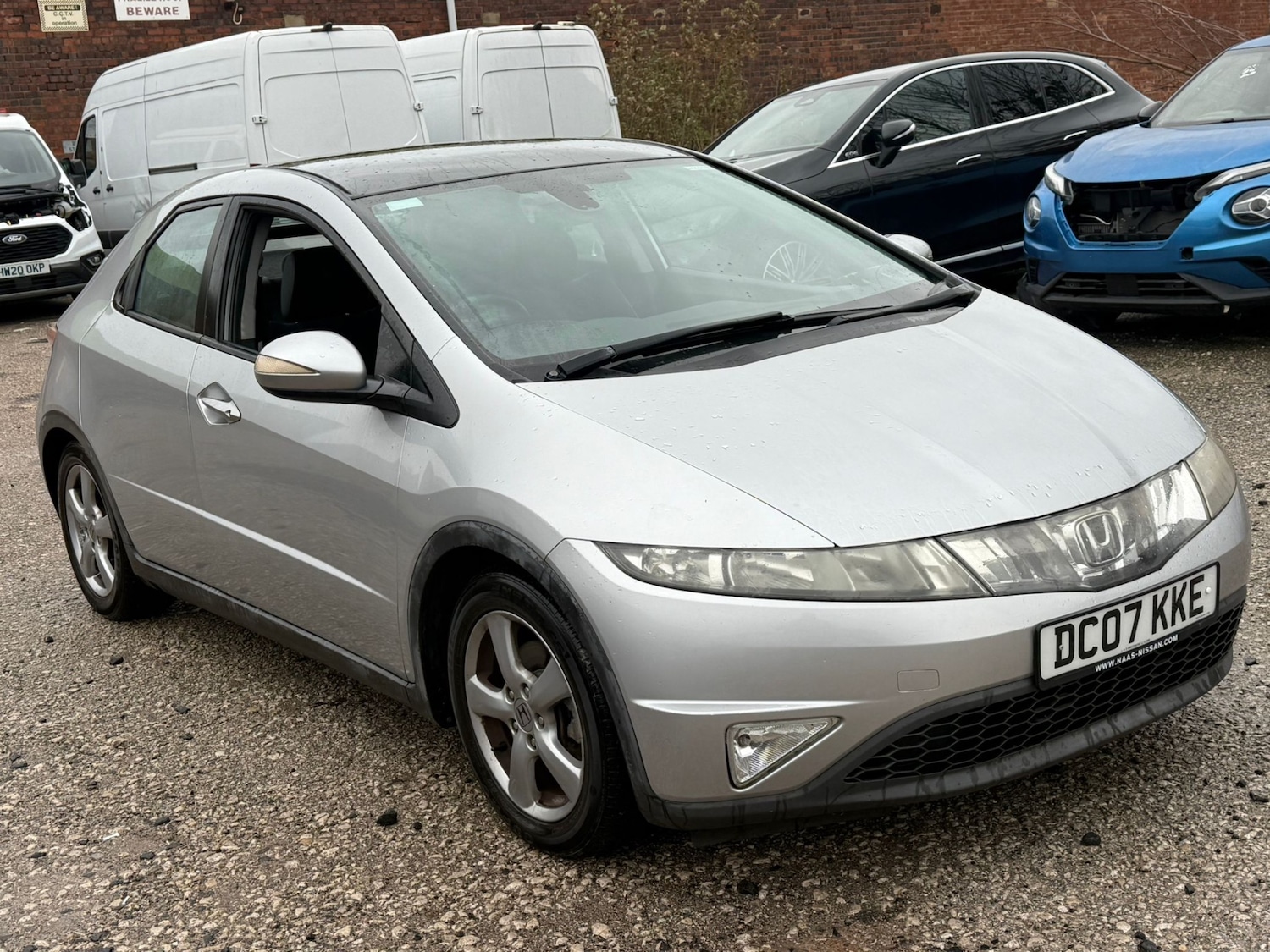 Used Honda Civic 2007 for sale - 76669185: Photo 4