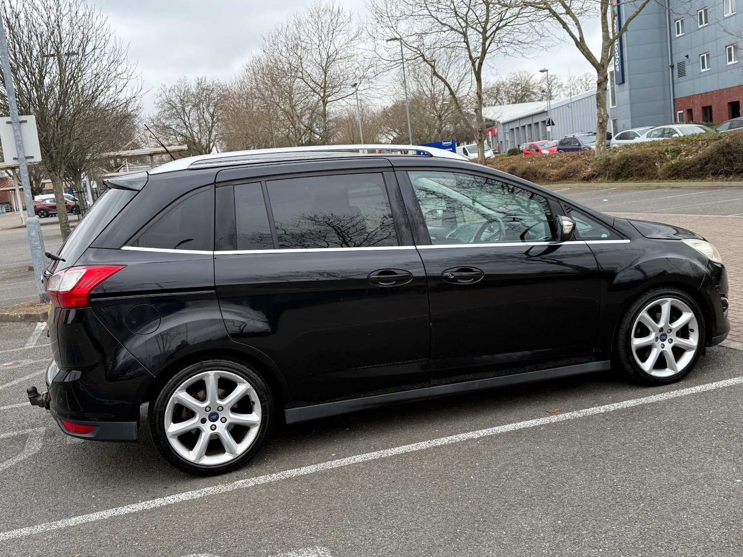 Used Ford Grand C-Max 2012 for sale - 77792564: Photo 11