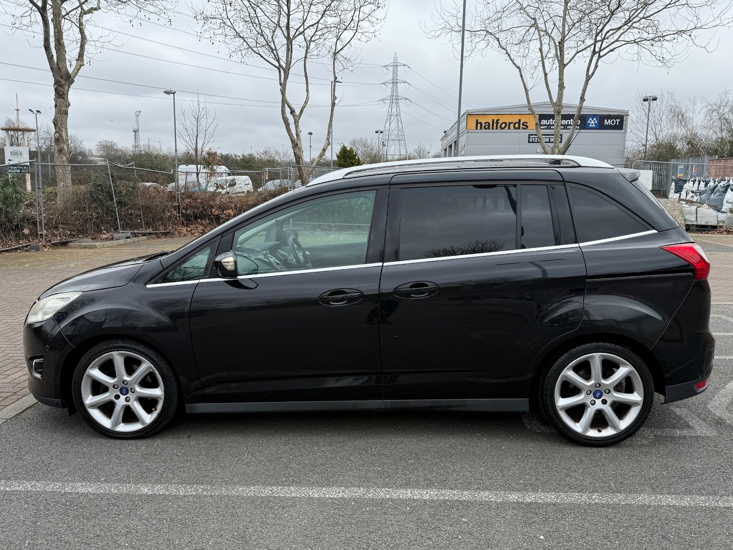 Used Ford Grand C-Max 2012 for sale - 77792564: Photo 6