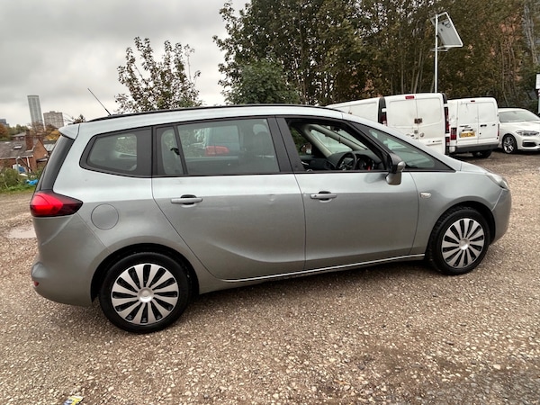 Used Vauxhall Zafira 2015 for sale - 76255170: Photo 11