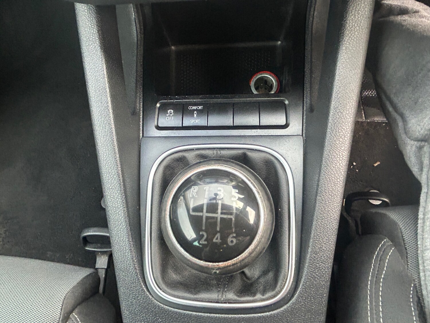 Used Volkswagen Scirocco 2010 for sale - 76426331: Photo 15