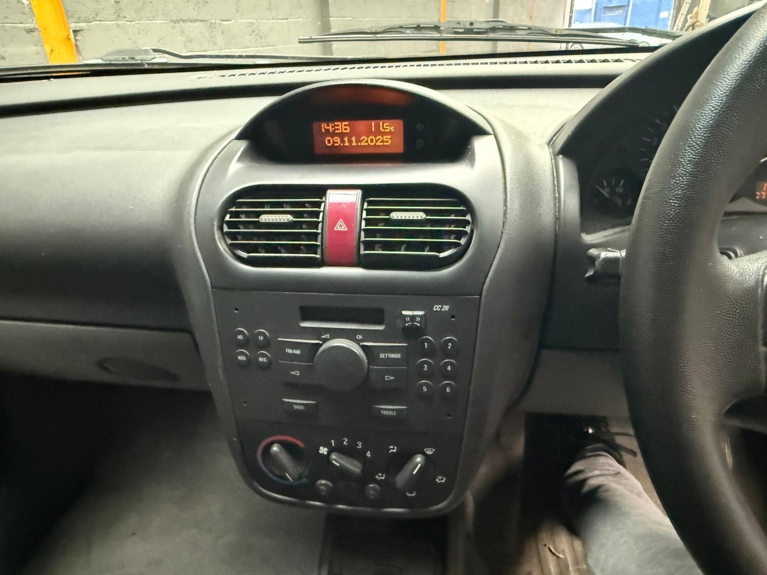 Used Vauxhall Combo 2005 for sale - 76526145: Photo 11