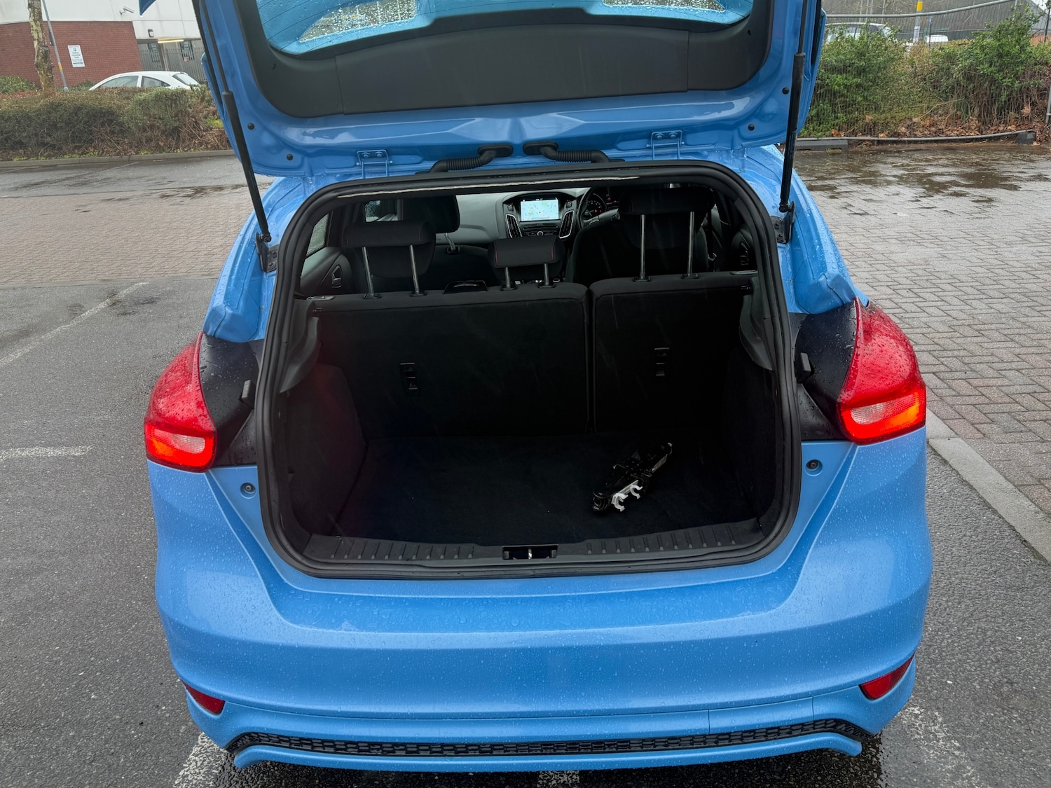 Used Ford Focus 2017 for sale - 77851683: Photo 14