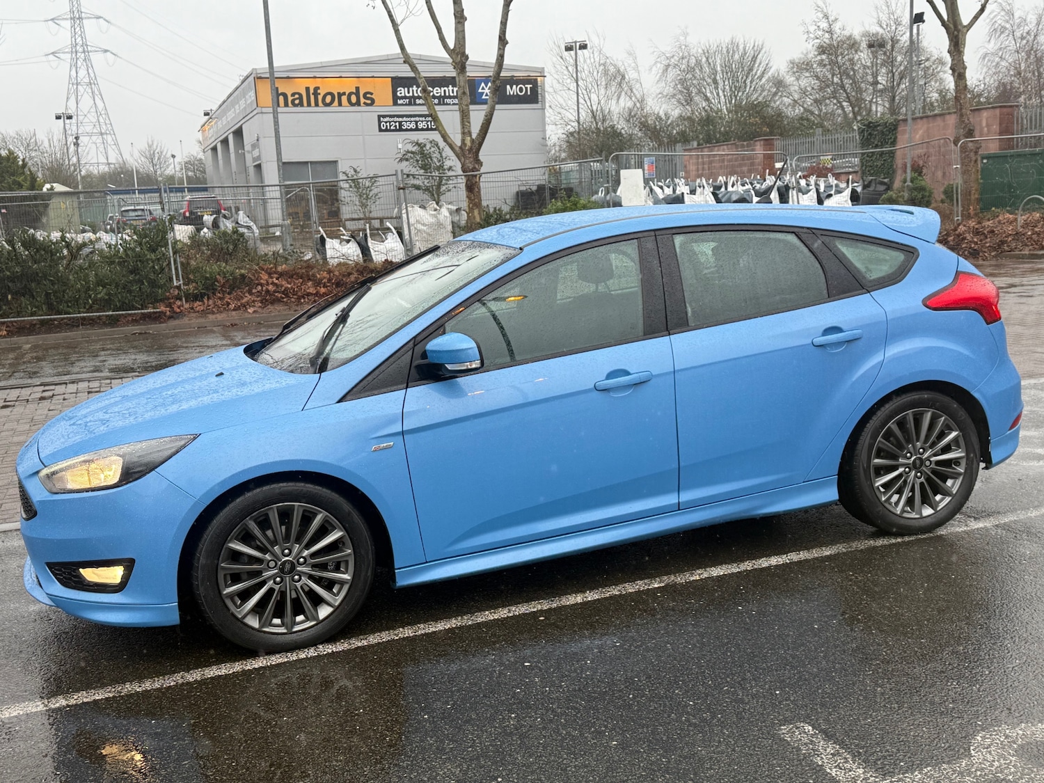 Used Ford Focus 2017 for sale - 77851683: Photo 6