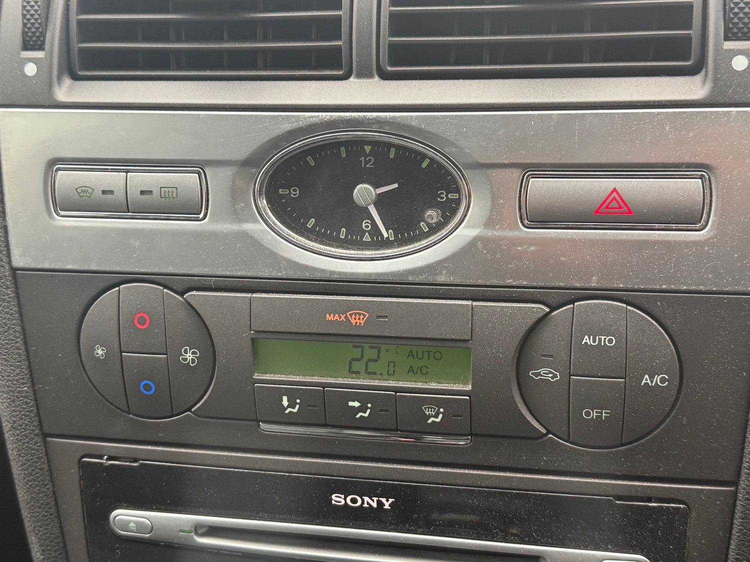 Used Ford Mondeo 2006 for sale - 78014831: Photo 24