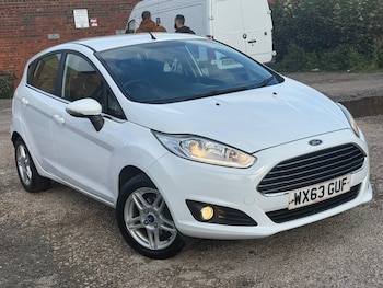 2013 (63) - 1.0 Zetec 5dr/£20 ROAD TAX
