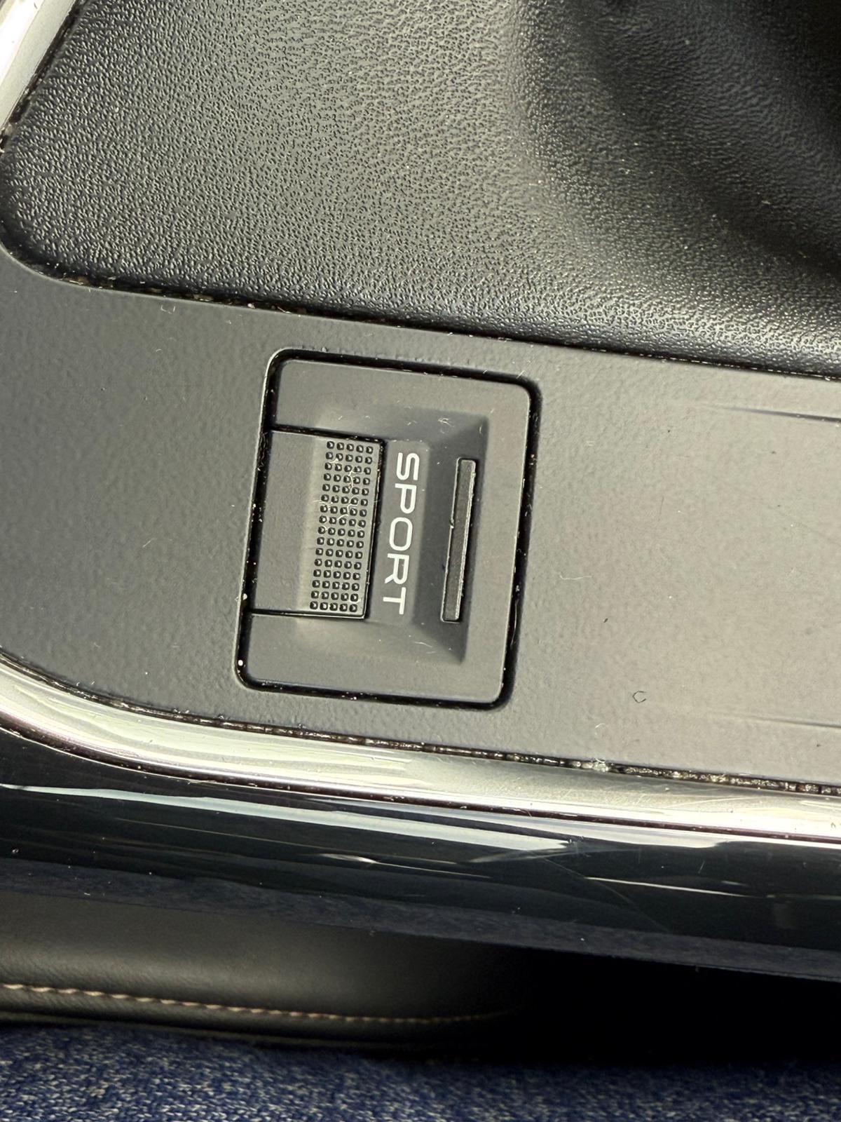 Used Peugeot 3008 2017 for sale - 76403204: Photo 17