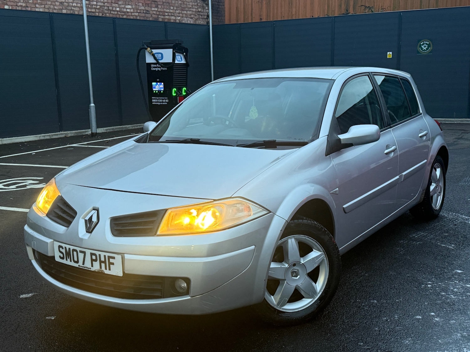 Used Renault Megane 2007 for sale - 77075004: Photo 2