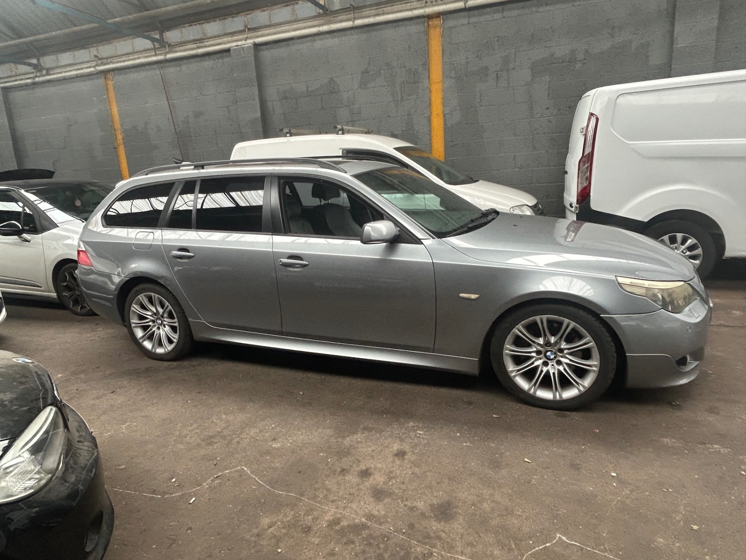 Used BMW 5 Series 2006 for sale - 76447069: Photo 2