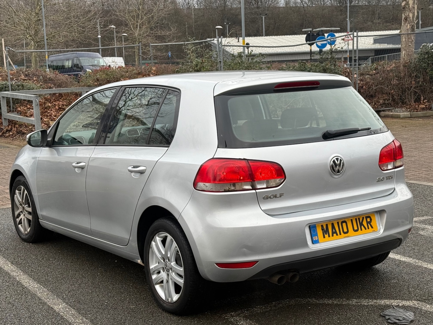 Used Volkswagen Golf 2010 for sale - 77225383: Photo 6