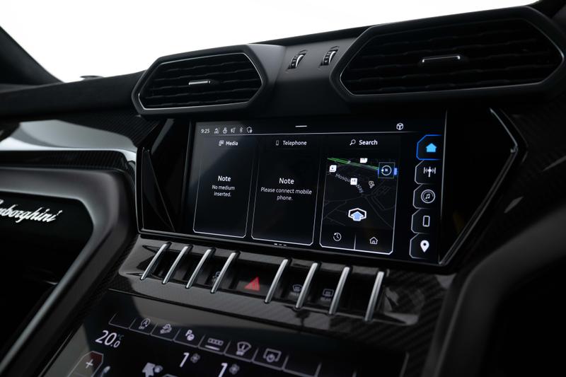 Used Lamborghini Urus 2024 for sale - 76782385: Photo 13