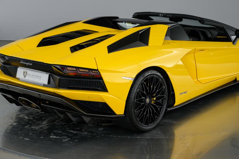 Used Lamborghini Aventador 2018 for sale - 77176358: Photo 19