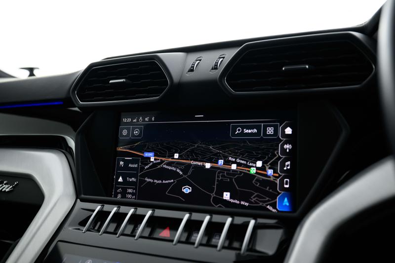 Used Lamborghini Urus 2019 for sale - 76862389: Photo 12