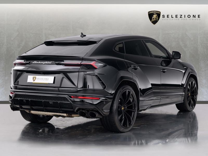 Used Lamborghini Urus 2019 for sale - 76862389: Photo 3