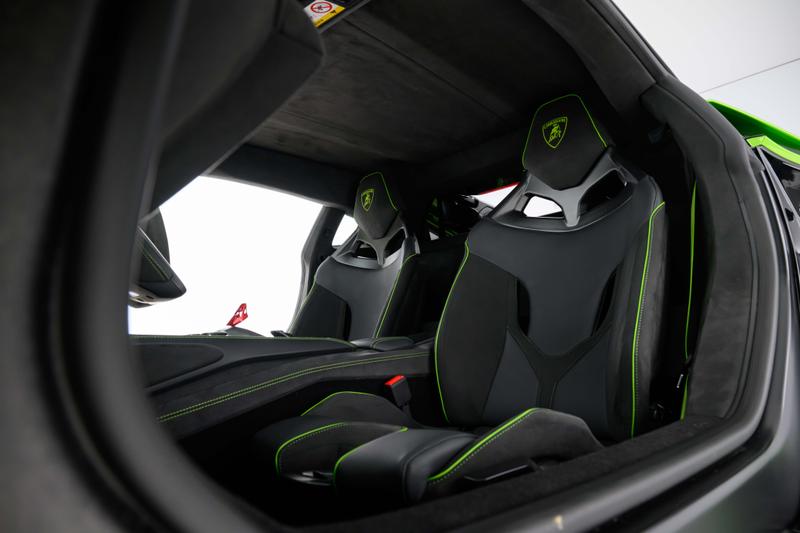 Used Lamborghini Revuelto 2024 for sale - 76415780: Photo 8