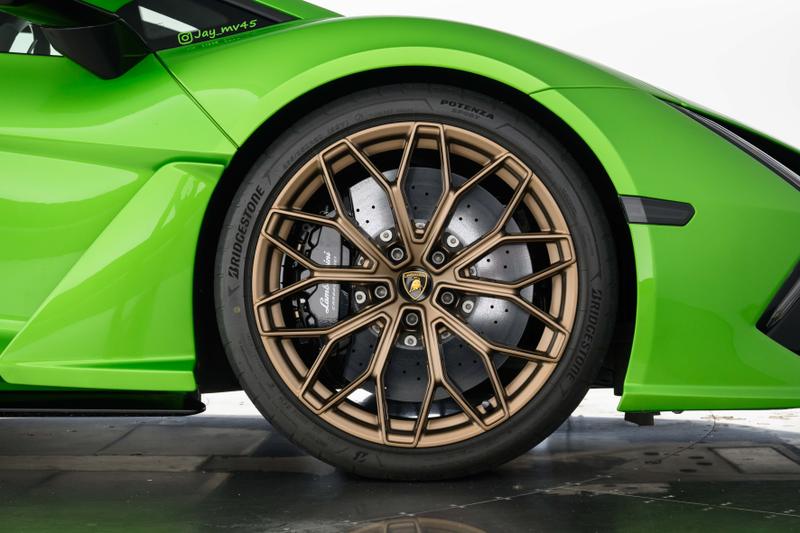 Used Lamborghini Revuelto 2024 for sale - 76415780: Photo 9