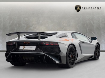 Used Lamborghini Aventador 2016 for sale - 76797065: Photo