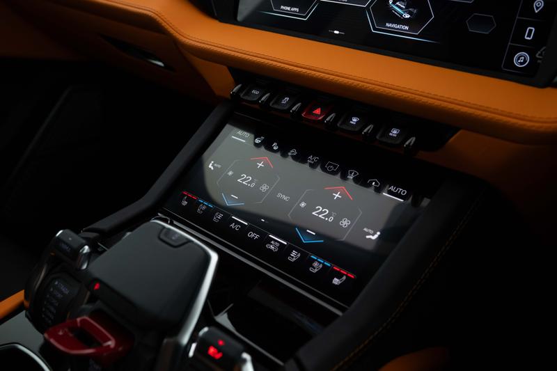 Used Lamborghini Urus 2025 for sale - 76862392: Photo 11