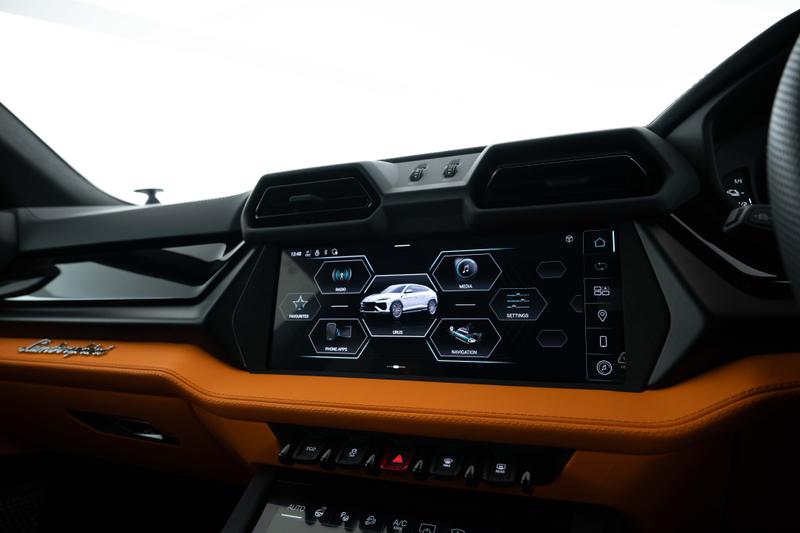 Used Lamborghini Urus 2025 for sale - 76862392: Photo 12