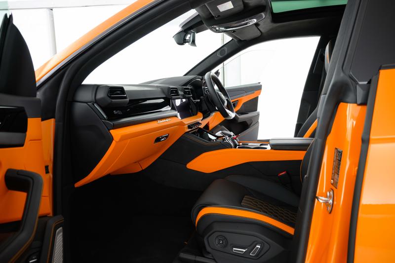 Used Lamborghini Urus 2025 for sale - 76862392: Photo 6