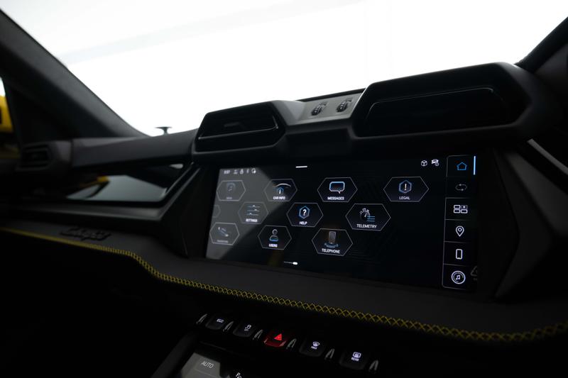 Used Lamborghini Urus 2025 for sale - 76394128: Photo 14