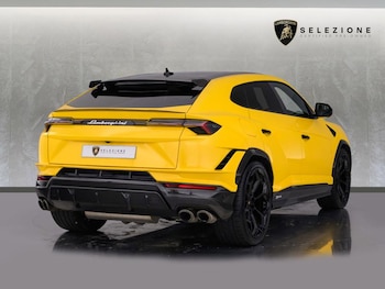 Used Lamborghini Urus 2024 for sale - 76114586: Photo
