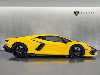 Used Lamborghini Revuelto 2025 for sale - 78236206: Photo