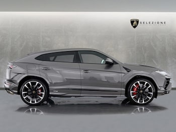 Used Lamborghini Urus 2023 for sale - 78593151: Photo