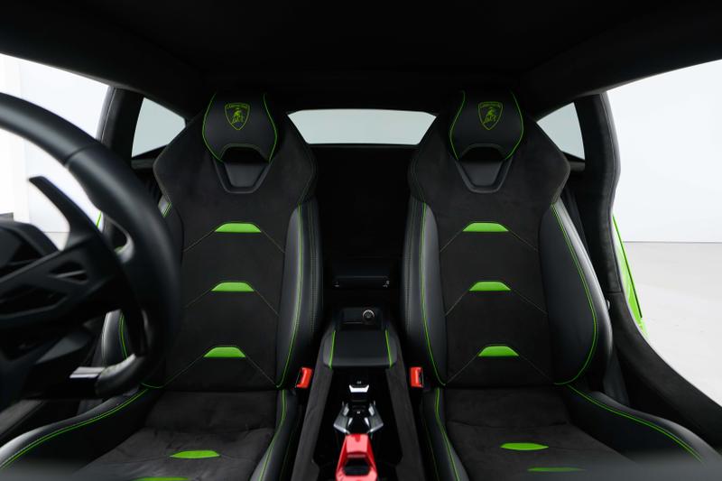 Used Lamborghini Huracan 2023 for sale - 77354552: Photo 7