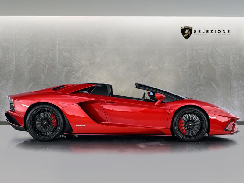 Used Lamborghini Aventador 2019 for sale - 76568581: Photo 2