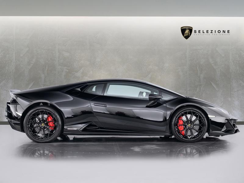 Used Lamborghini Huracan 2020 for sale - 76862390: Photo 2