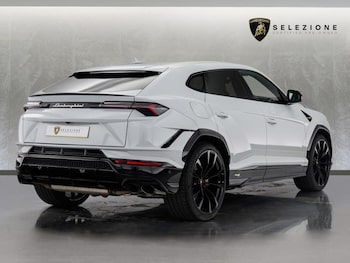 Used Lamborghini Urus 2024 for sale - 78287016: Photo