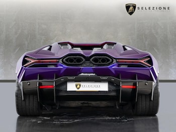 Used Lamborghini Revuelto 2024 for sale - 77951224: Photo