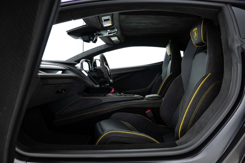 Used Lamborghini Revuelto 2024 for sale - 77951224: Photo 6