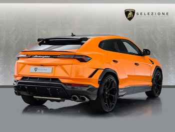 Used Lamborghini Urus 2025 for sale - 79131020: Photo