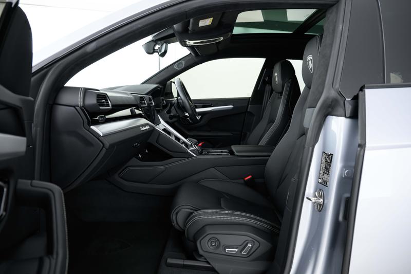 Used Lamborghini Urus 2019 for sale - 76685001: Photo 6