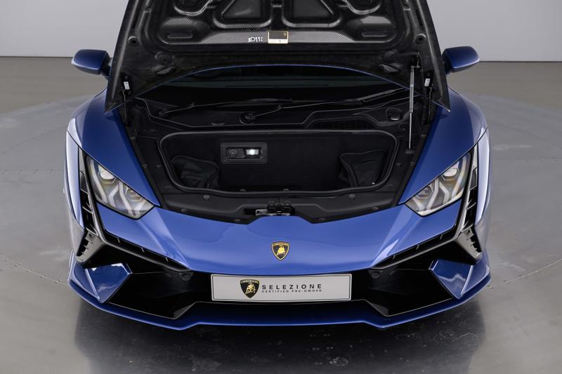 Used Lamborghini Huracan 2024 for sale - 76858792: Photo 11