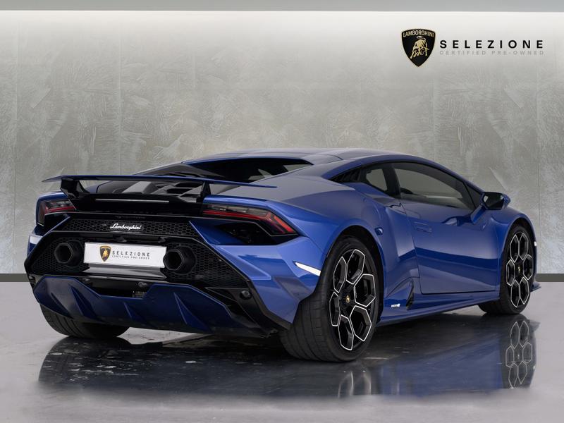 Used Lamborghini Huracan 2024 for sale - 76858792: Photo 3