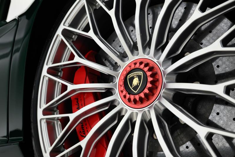 Used Lamborghini Aventador 2017 for sale - 77848674: Photo 18