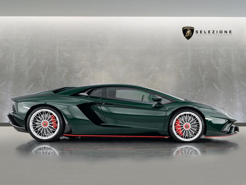 Used Lamborghini Aventador 2017 for sale - 77848674: Photo 2