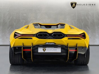 Used Lamborghini Revuelto 2024 for sale - 78903739: Photo