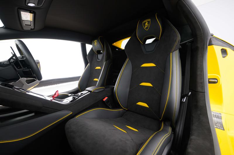 Used Lamborghini Huracan 2023 for sale - 77592773: Photo 16