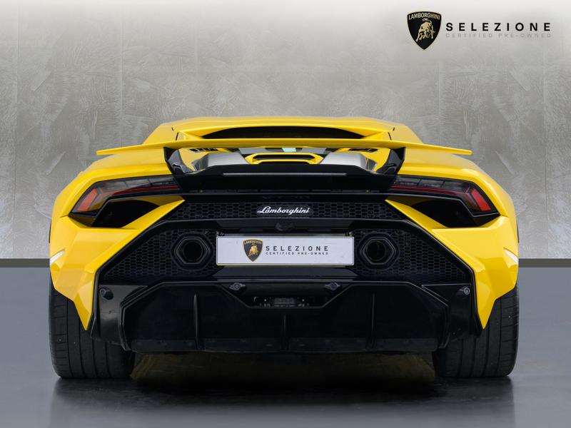 Used Lamborghini Huracan 2023 for sale - 77592773: Photo 4