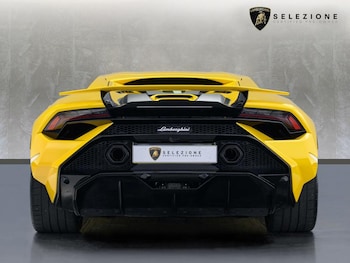 Used Lamborghini Huracan 2023 for sale - 77592773: Photo