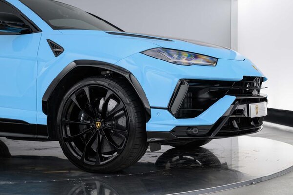 Used Lamborghini Urus 2023 for sale - 74703836: Photo 20