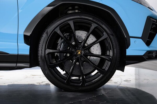 Used Lamborghini Urus 2023 for sale - 74703836: Photo 9